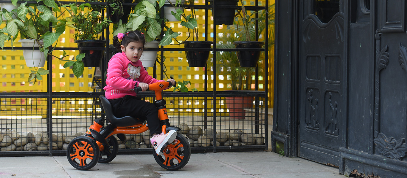 How Can I Safely Tow My Child's Tricycle To My Normal Bike?